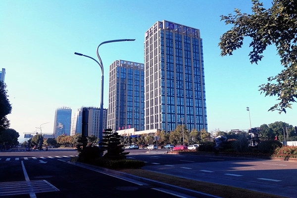 樓宇智能化專業(yè)化、系統(tǒng)化、節(jié)能化特點(diǎn)！